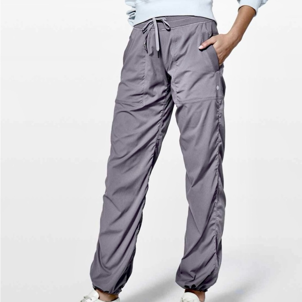 Lululemon Grey striped dance studio pants 4